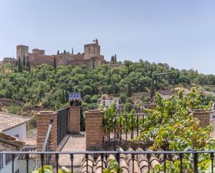 Jardí de Casa o xalet en venda en  Granada Capital amb Terrassa i Balcó