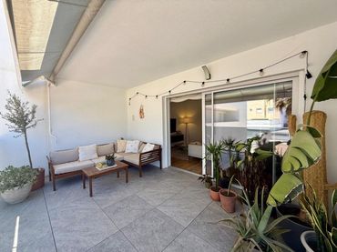 Apartament amb piscina en venda a AVENIDA ESCANDINAVIA N92