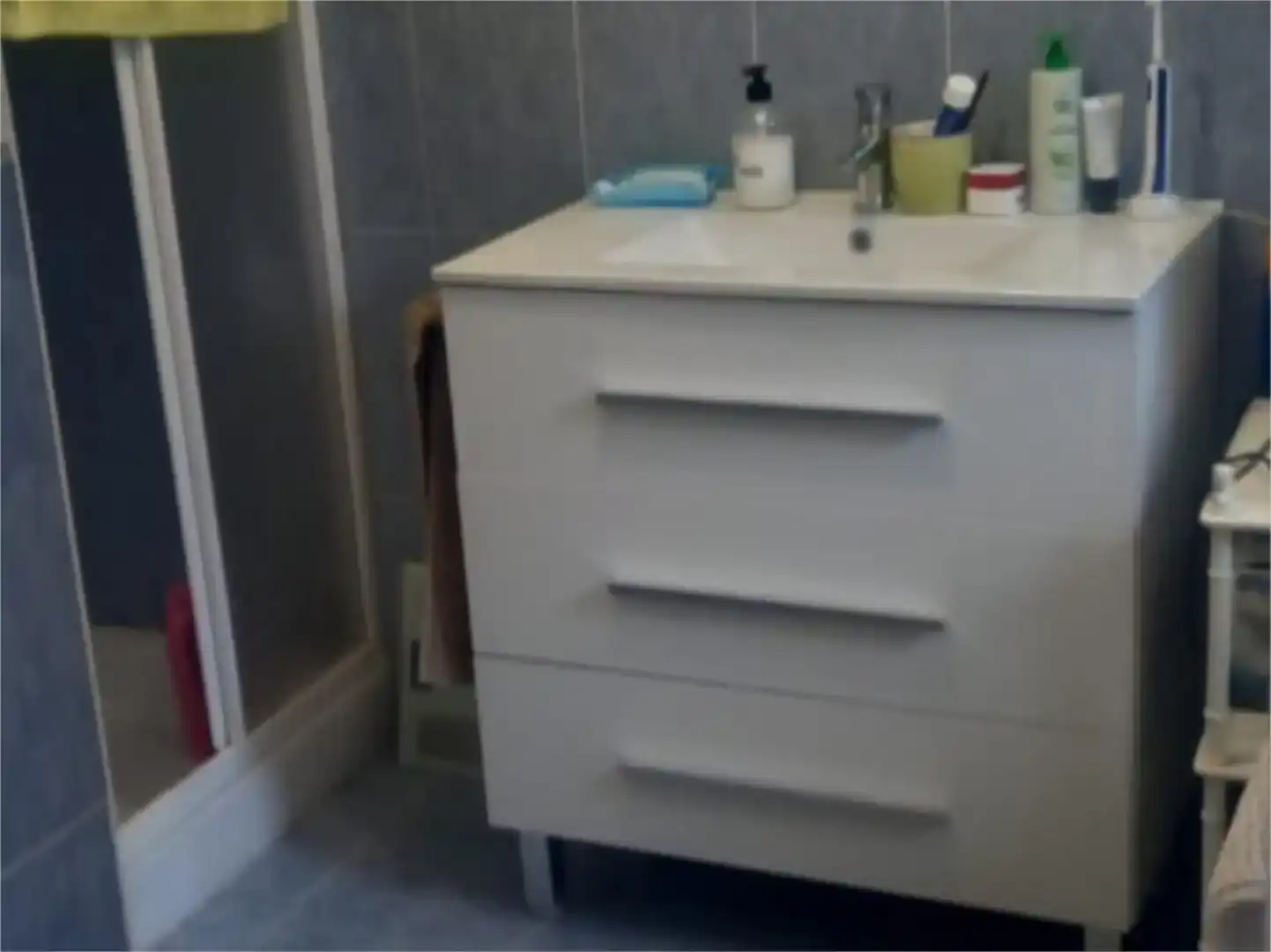 Bany de Casa adosada en venda en Perales del Puerto amb Traster, Moblat i Balcó