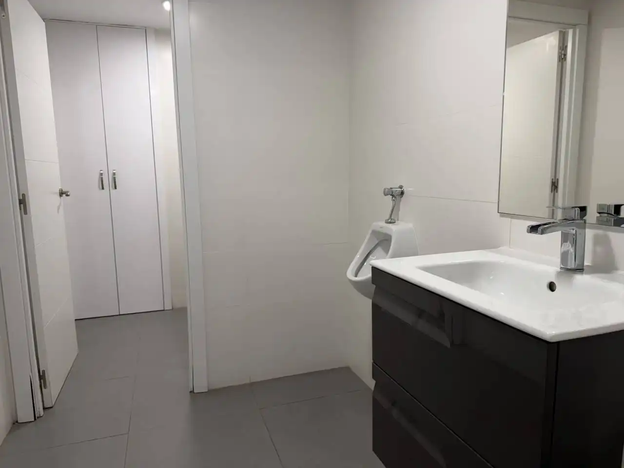 Industrial building to rent in Avenida Juan Ramón Jiménez, imagen 12
