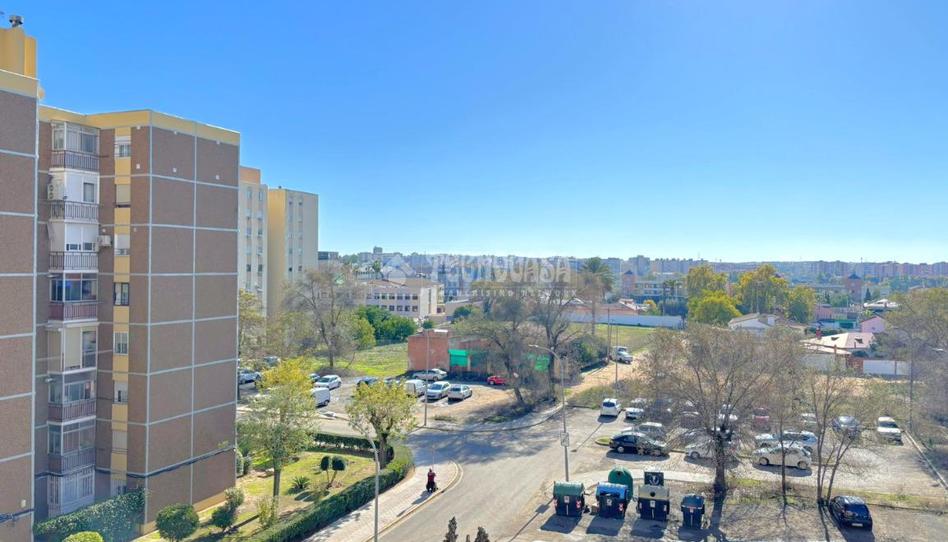 Foto 1 de Piso en venta en La Estación, Badajoz