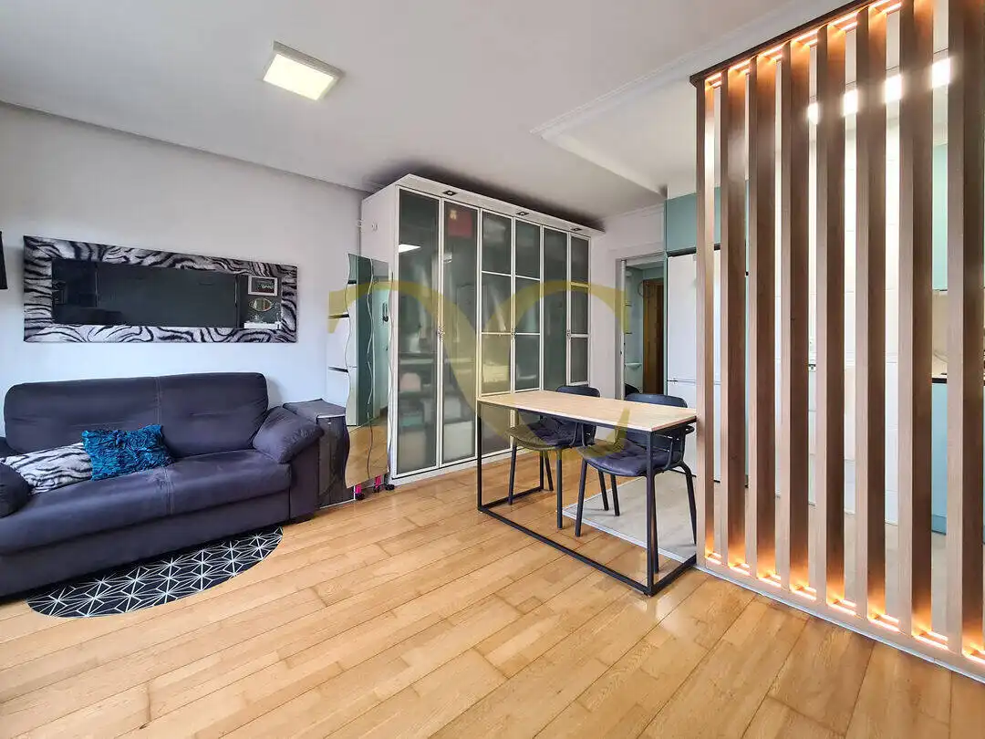 Balcony of Flat for sale in Oviedo   with Heating, Storage room and Furnished