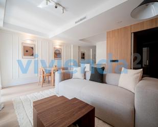 Living room of Flat to rent in  Madrid Capital  with Air Conditioner, Heating and Terrace