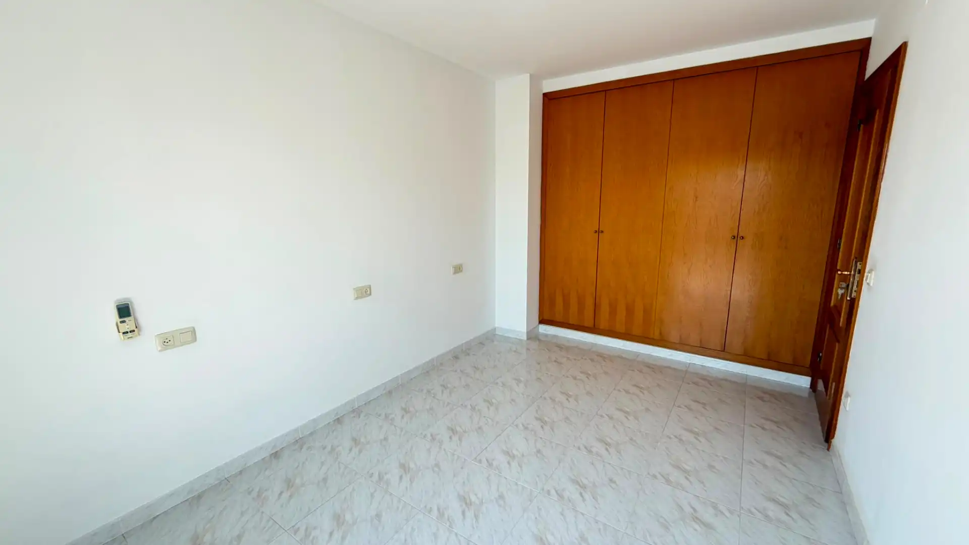 Bedroom of Detached homes for sale in Girona  with Air Conditioner, Heating and Private garden