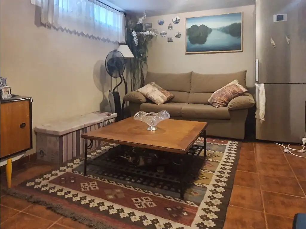 Sala d'estar de Casa adosada en venda en Colmenar Viejo amb Aire condicionat, Jardí privat i Terrassa