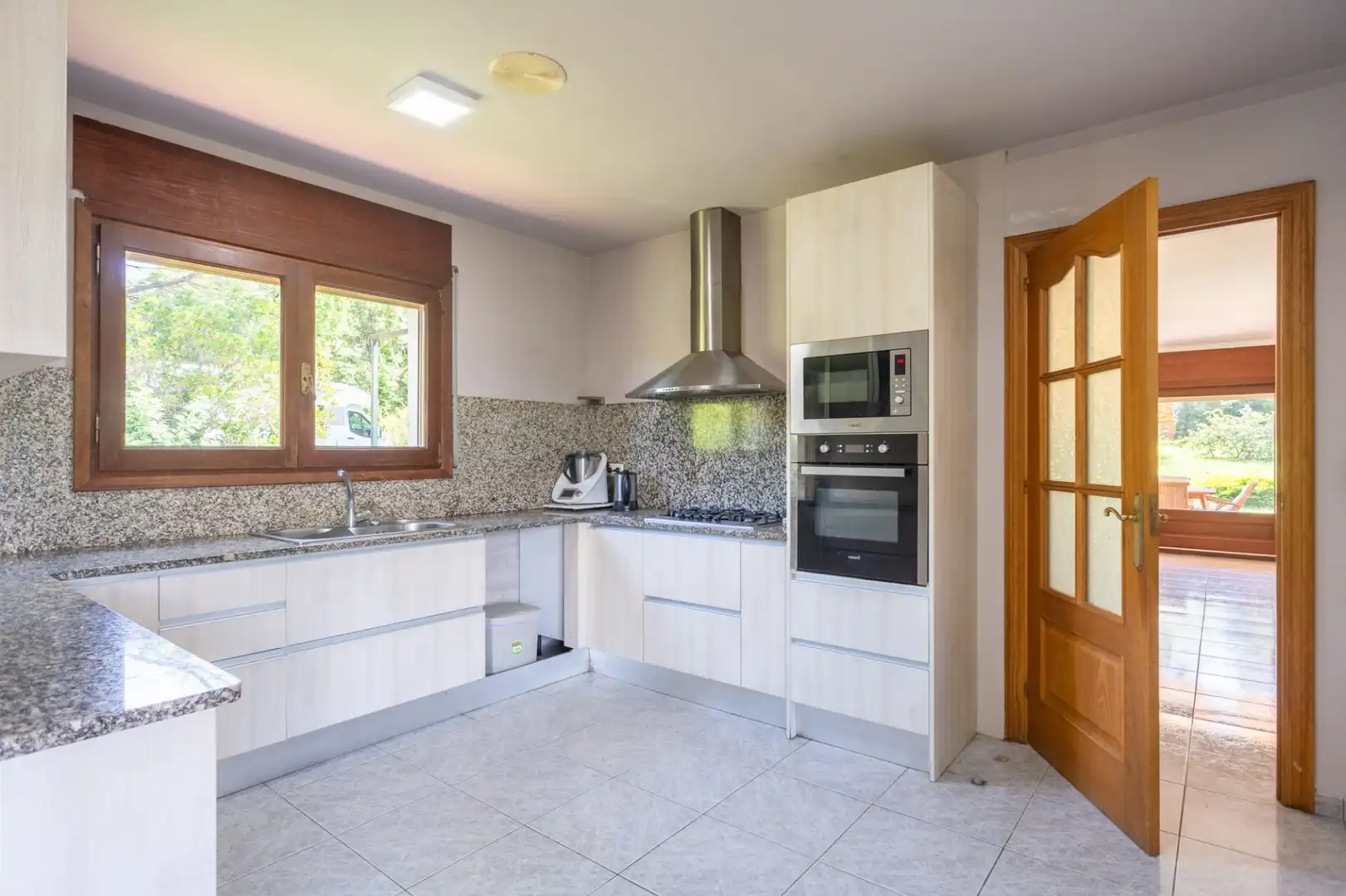 Kitchen of Houses for sale in Vilademuls  with Air Conditioner, Heating and Terrace