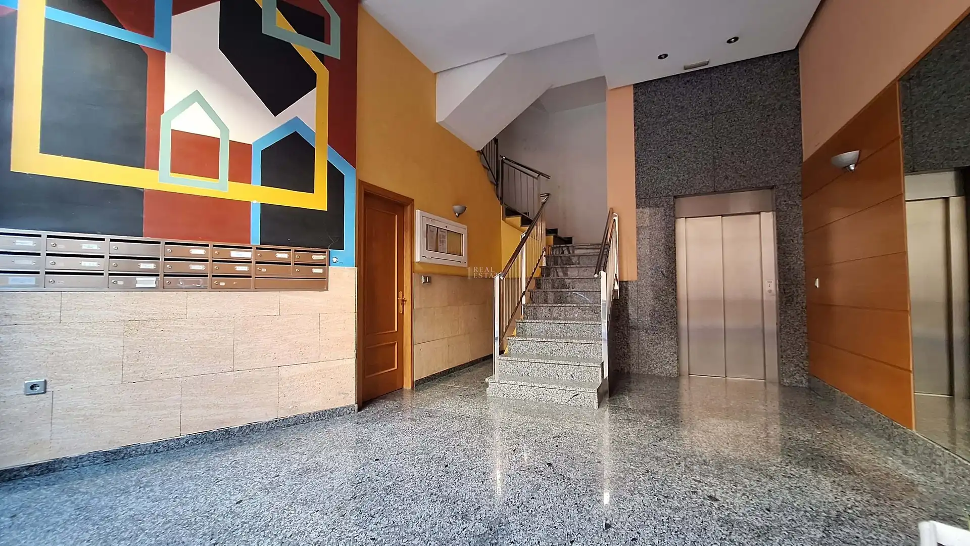 Piso en venta en Calle Misionera Fuensanta Bernal, Centro