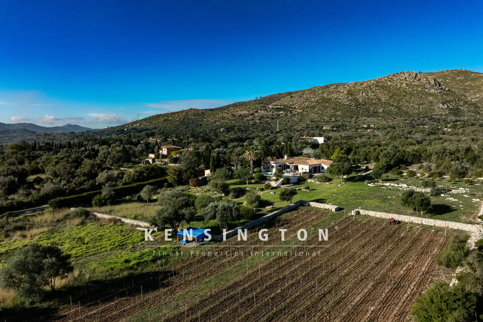 Finca rústica en venta en Capdepera con Aire acondicionado, Calefacción y Trastero