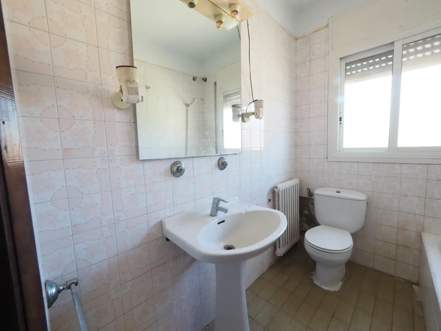 Baño de Casa o chalet en venta en La Pobla de Claramunt con Terraza