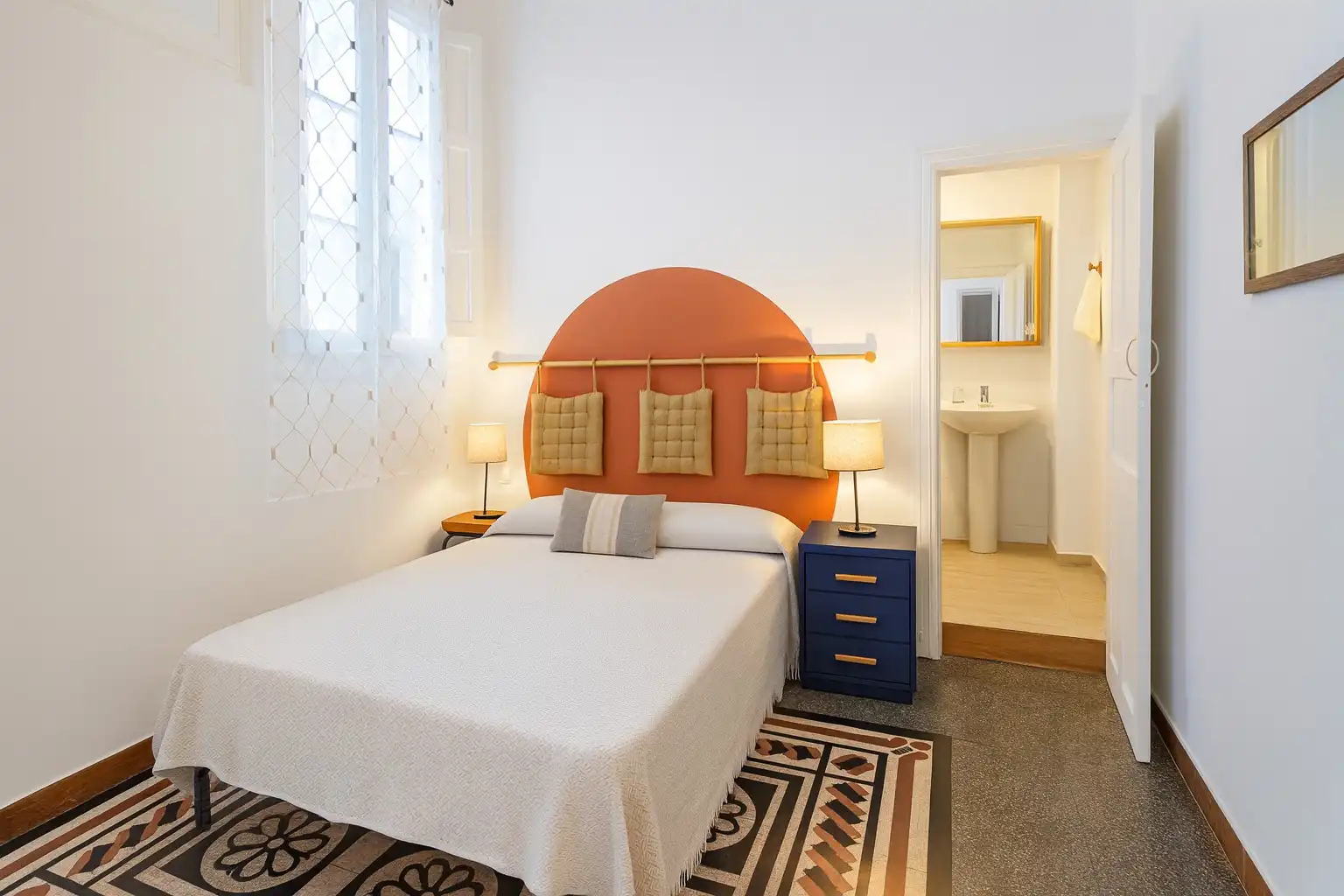 Habitación en Calle Domingo J Navarro, Triana