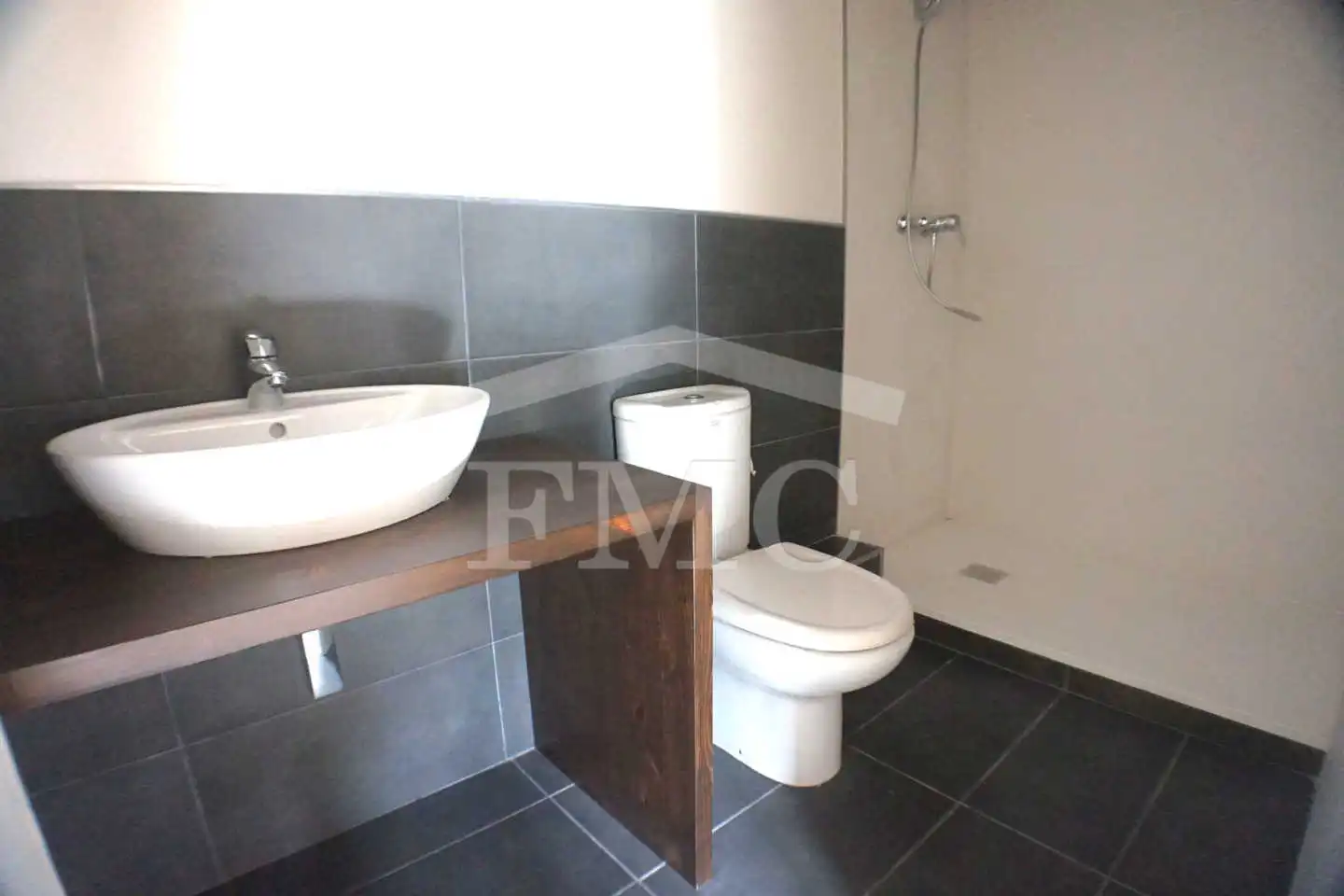 Baño de Casa o chalet en venta en Valcebollère con Calefacción, Parquet y Terraza