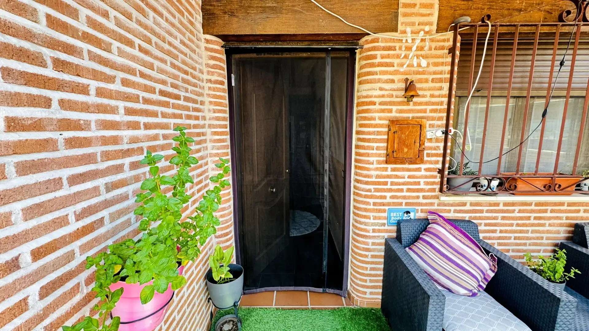Jardí de Casa o xalet en venda en Cedillo del Condado amb Aire condicionat, Calefacció i Jardí privat