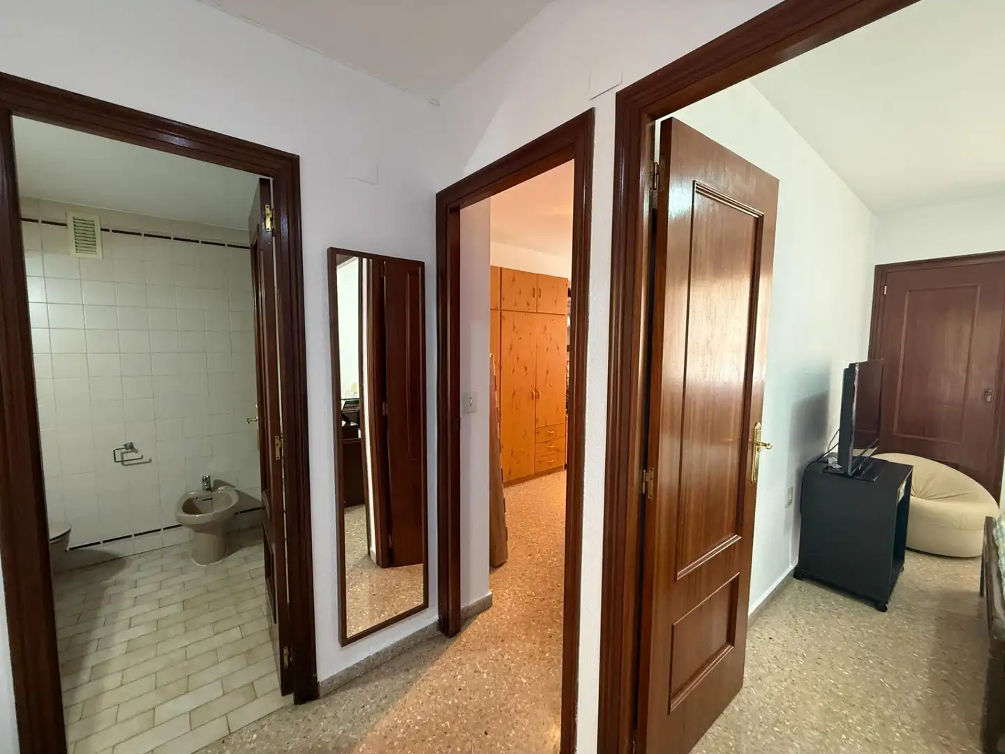 Wohnung zum Verkauf in Valencia mit Klimaanlage und Balkon