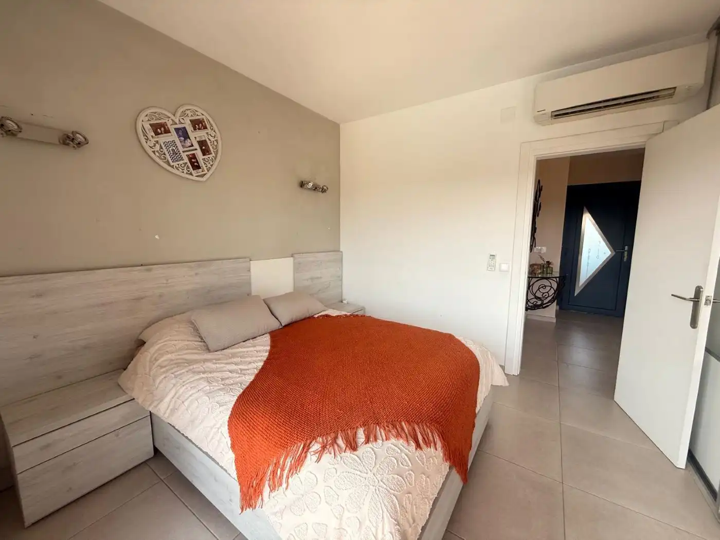 Dormitori de Casa o xalet en venda en Castelló d'Empúries amb Aire condicionat, Calefacció i Jardí privat
