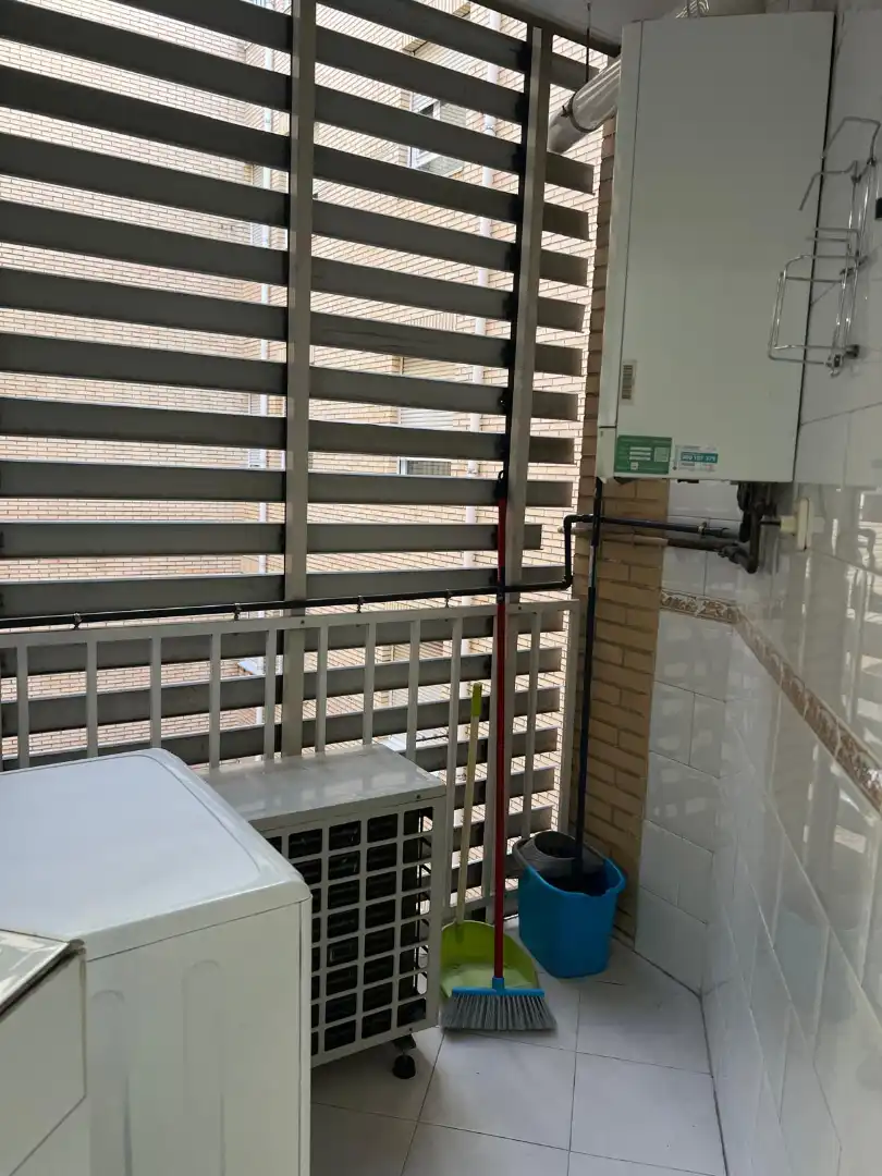 Balcony of Flat for rent in Madrid  with Air Conditioner, Heating and Parquet flooring