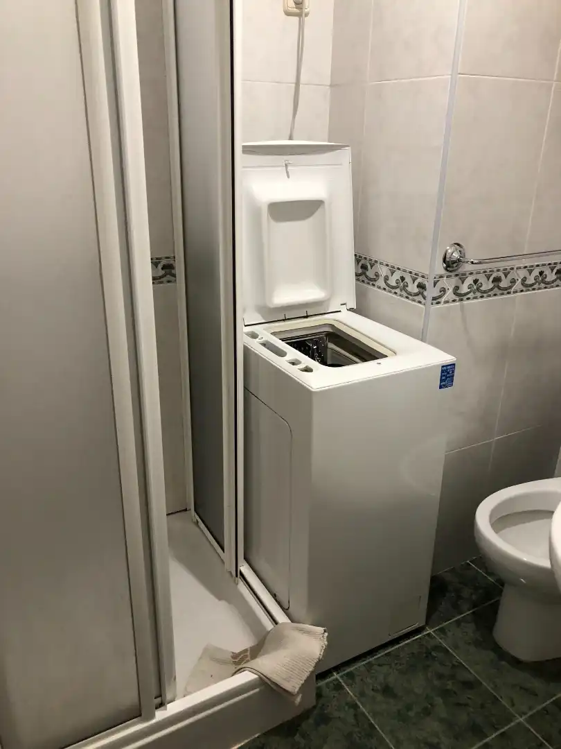 Baño de Piso de alquiler en Santiago de Compostela  con Amueblado