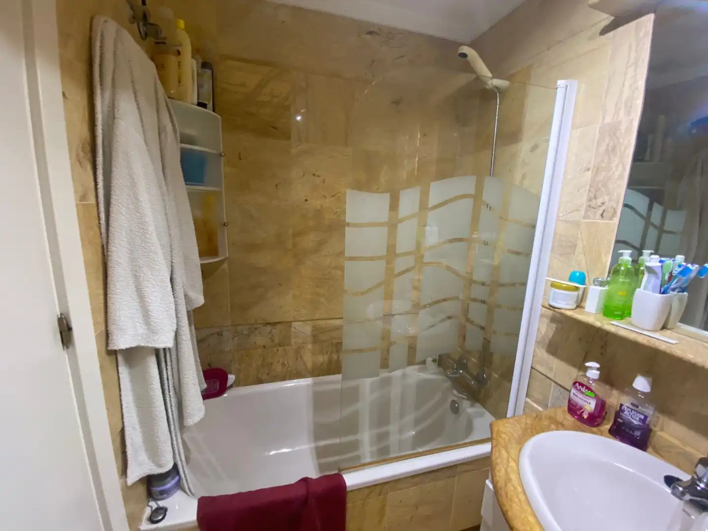 Baño de Casa o chalet de alquiler en Orihuela con Calefacción, Jardín privado y Trastero