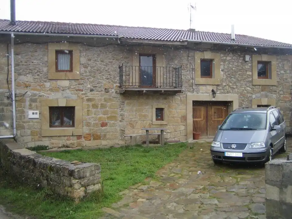 Casa en venta en Valle de Valdebezana