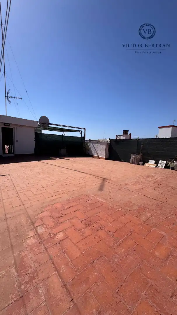 Terraza de Ático en venta en Premià de Mar con Calefacción, Parquet y Terraza