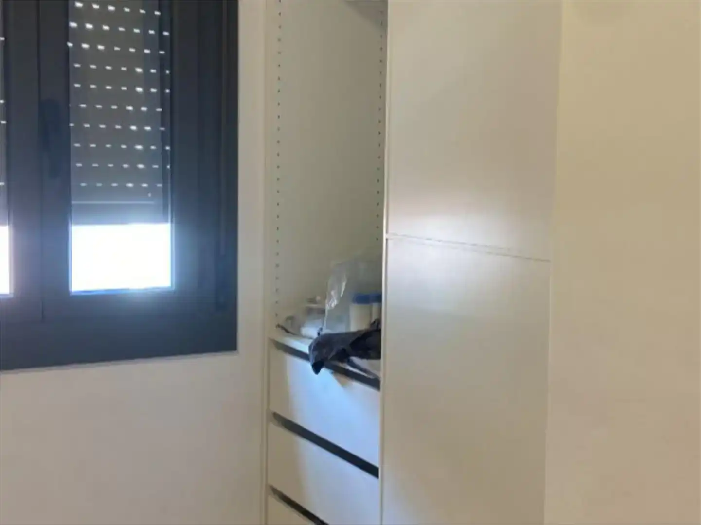 Bedroom of Attic for share in Manresa  with Air Conditioner, Parquet flooring and Furnished