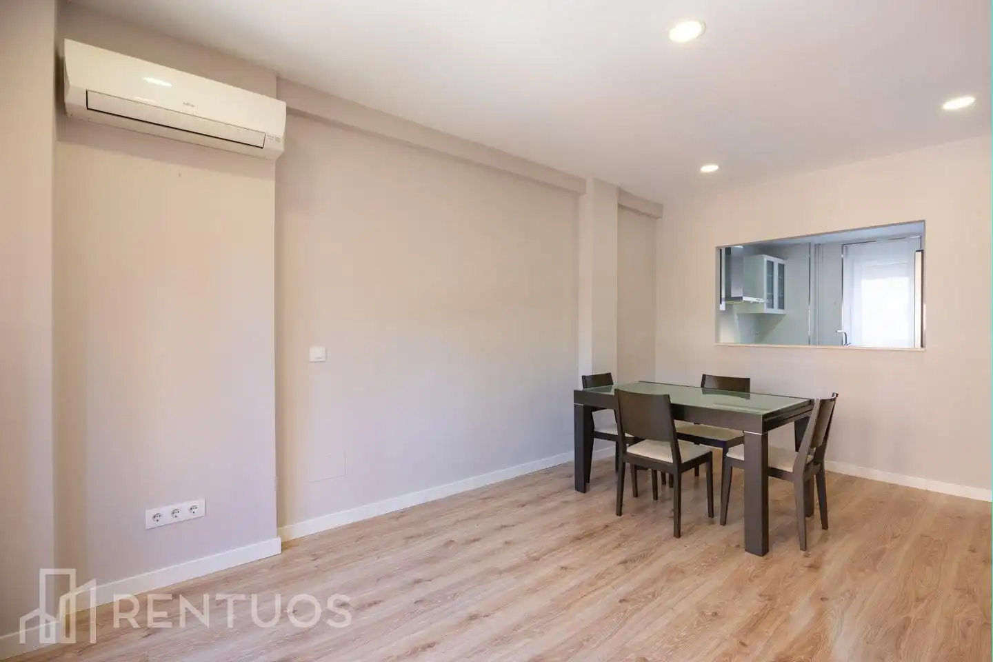 Flat with lift to rent in Calle de Valdevarnes, imagen 6