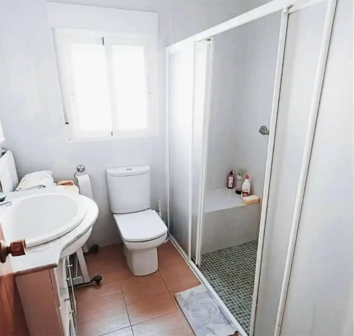 Baño de Casa o chalet en venta en Benamaurel con Jardín privado, Trastero y Amueblado