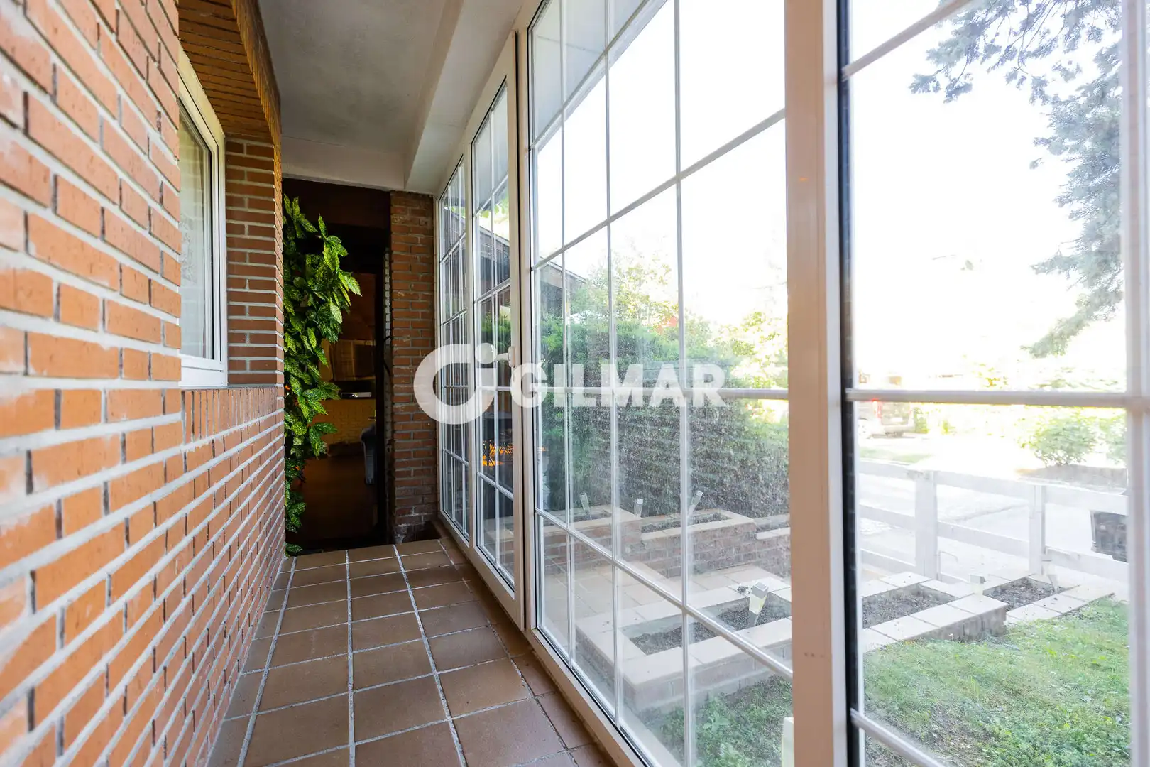 Jardí de Casa adosada en venda en Becerril de la Sierra amb Calefacció, Jardí privat i Piscina