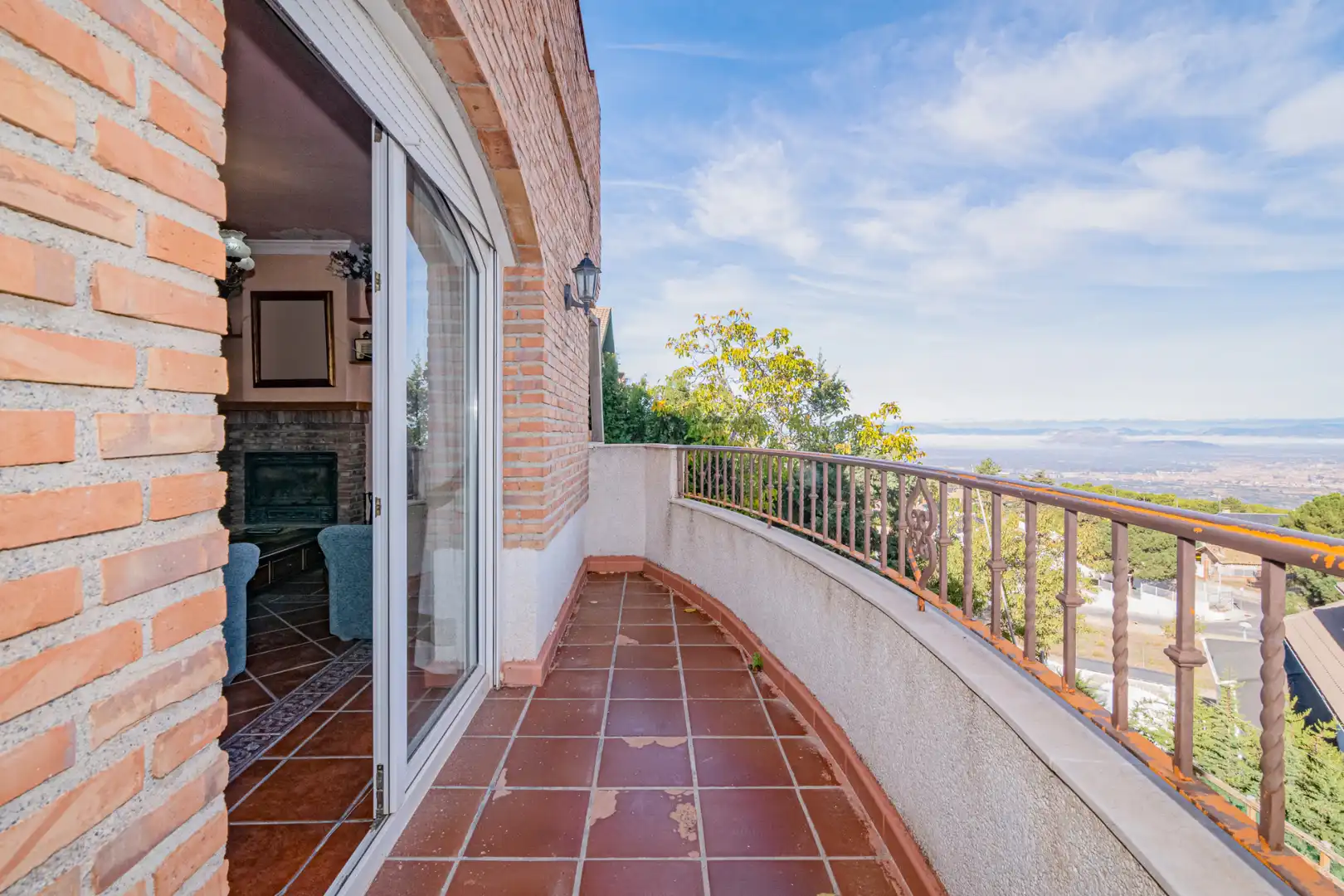 Terraza de Casa o chalet en venta en La Zubia con Aire acondicionado, Calefacción y Jardín privado