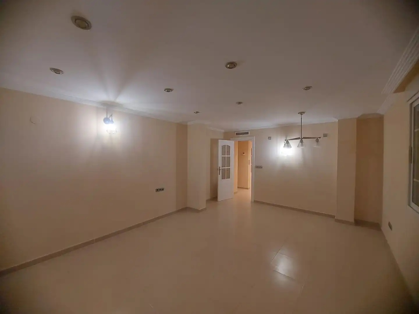 Buildings for sale in Orihuela