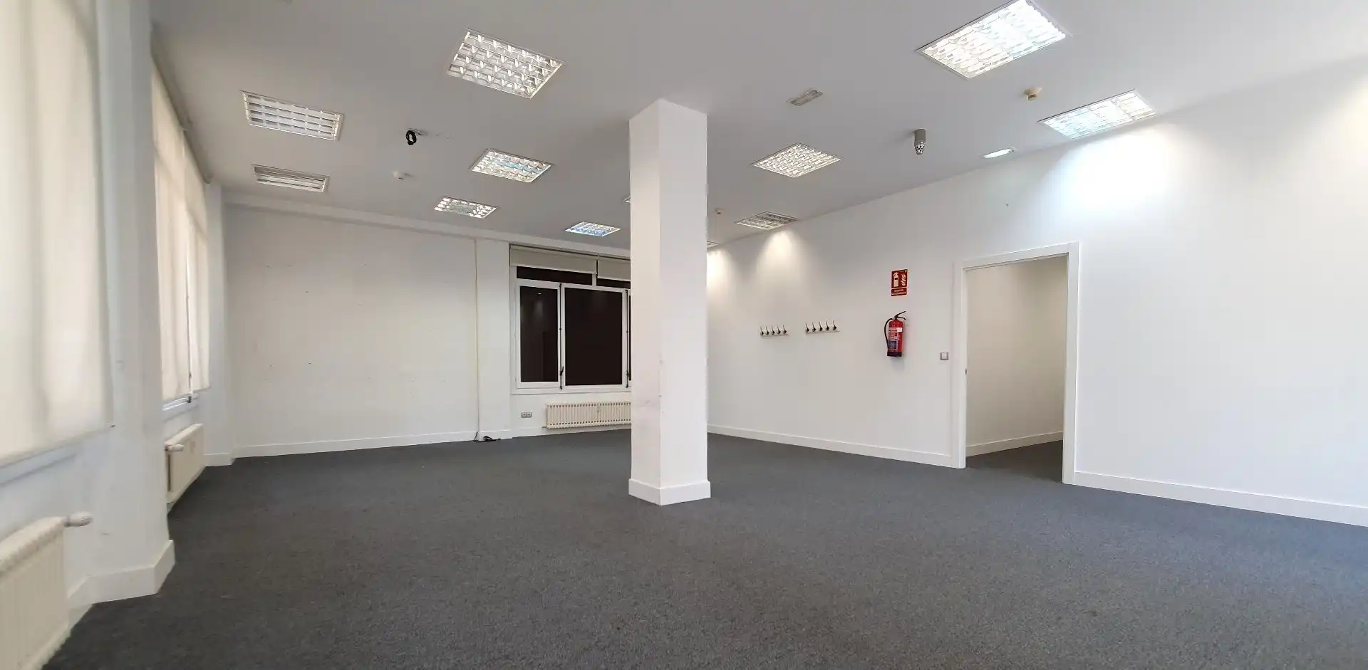 Business premises to rent in Centro - Mendibil - Santiago, imagen 45