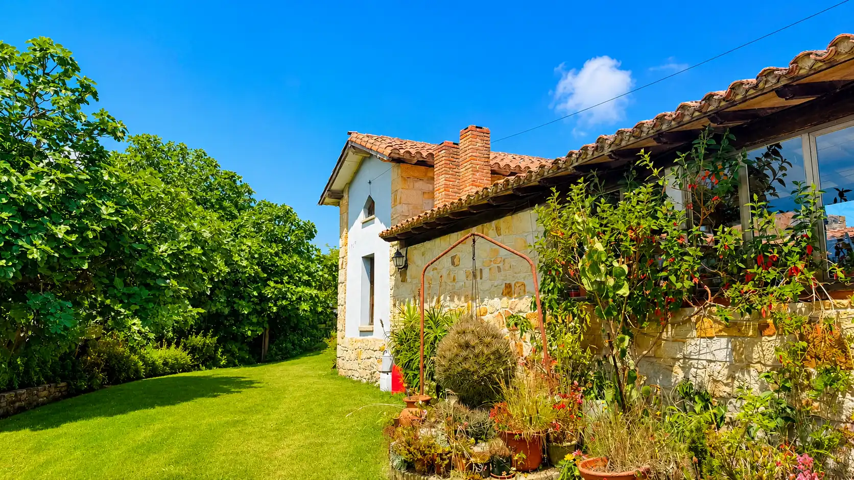 Vista exterior de Finca rústica en venda en Villaviciosa amb Calefacció, Jardí privat i Moblat