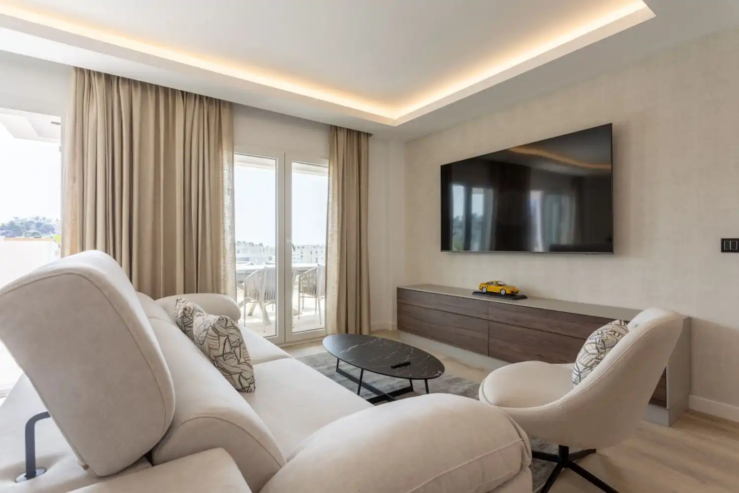 Penthouse with pool for sale in Nueva Andalucía, imagen 11