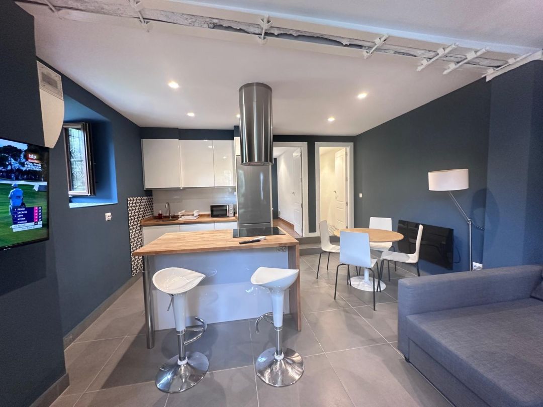 Kitchen of Apartment for sale in Nabarniz  with Furnished