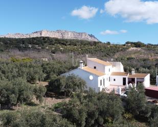 Vista exterior de Casa o xalet en venda en Villanueva de la Concepción amb Calefacció i Terrassa