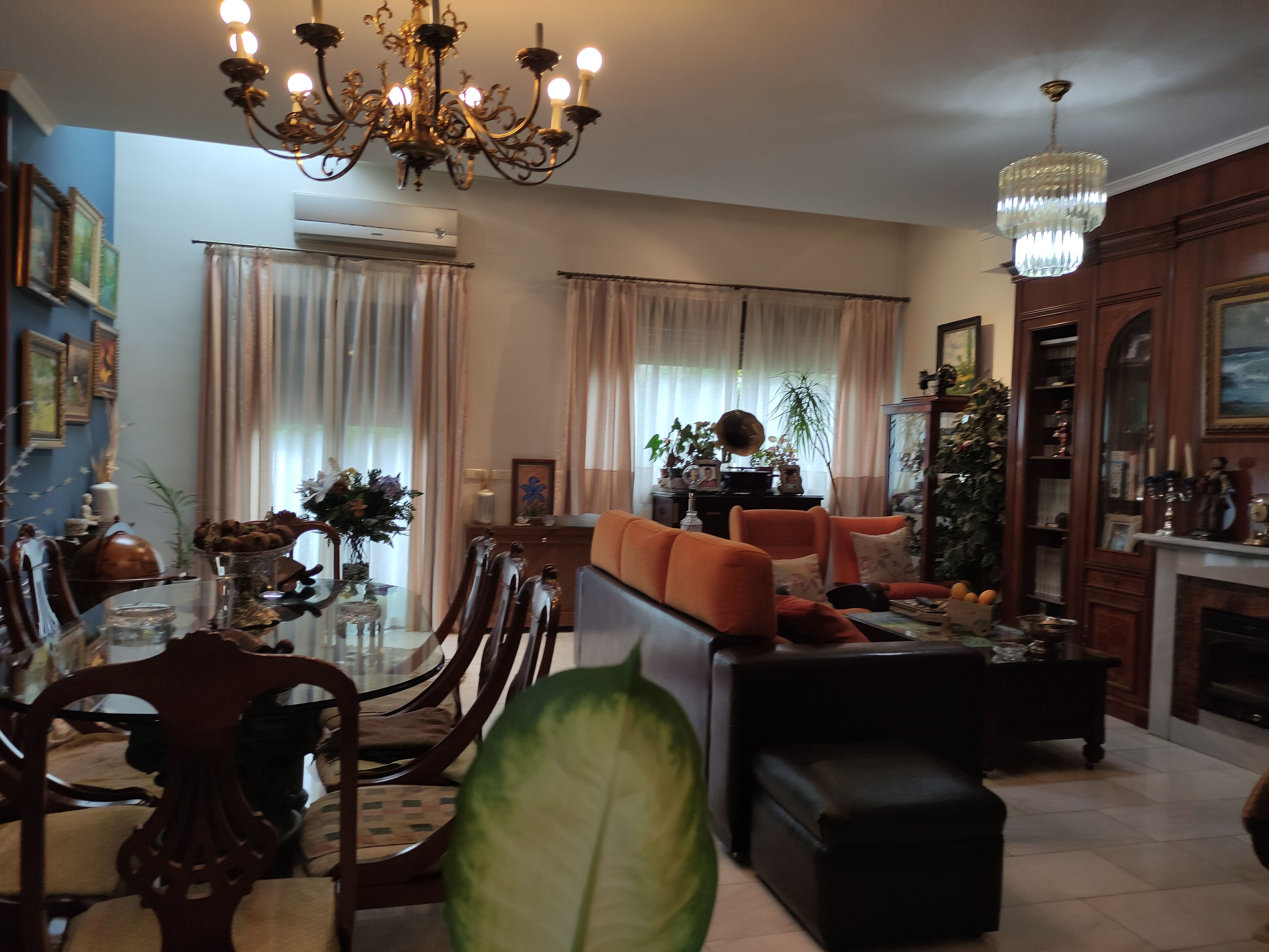 Sala d'estar de Casa adosada en venda en  Granada Capital amb Aire condicionat, Calefacció i Traster