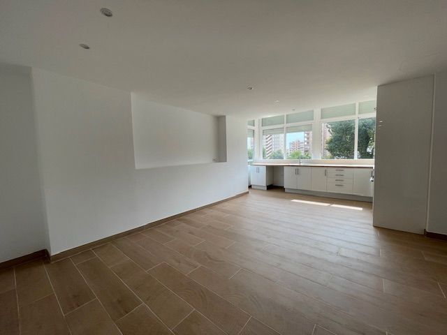 Living room of Flat to rent in Alicante / Alacant  with Air Conditioner, Heating and Community pool