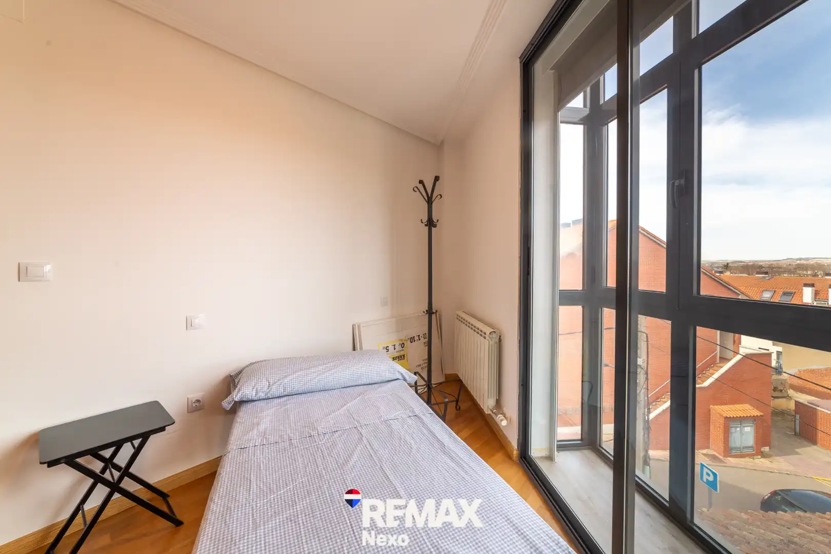 Bedroom of Flat for sale in Cabezón de Pisuerga  with Air Conditioner, Heating and Storage room