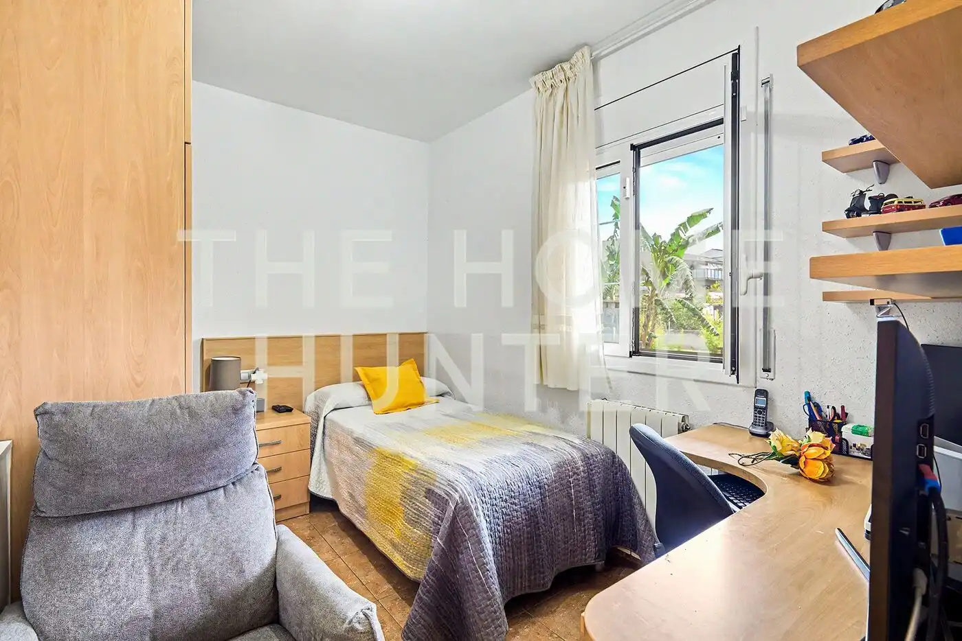 Bedroom of Houses for sale in Barcelona  with Air Conditioner, Heating and Private garden