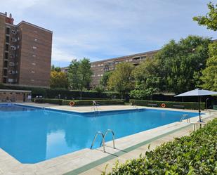 Swimming pool of Flat for sale in Alcorcón  with Heating, Terrace and Community pool