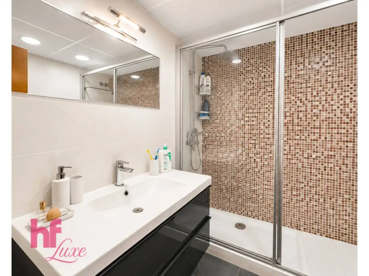 Flat with terrace for sale in Calle de Vilamarí, imagen 13