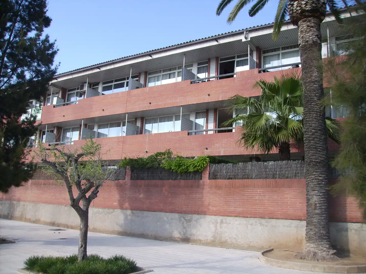 Außenansicht von Wohnungen zur Miete in Sant Joan Despí mit Klimaanlage, Heizung und Ofen