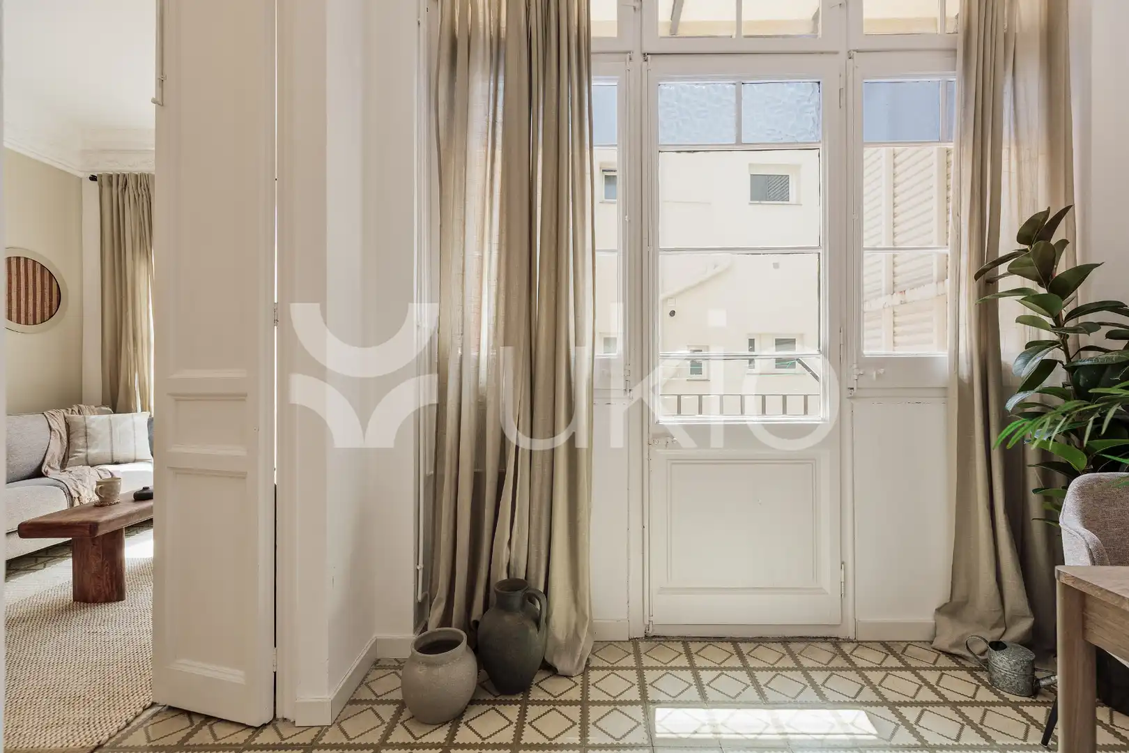 Apartamento con terraza en alquiler en Carrer de Viladomat, imagen 18