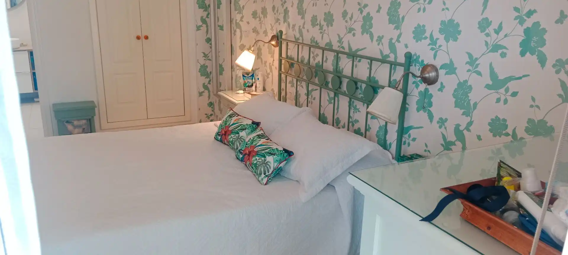 Dormitori de Apartament en venda en Montañar - El Arenal