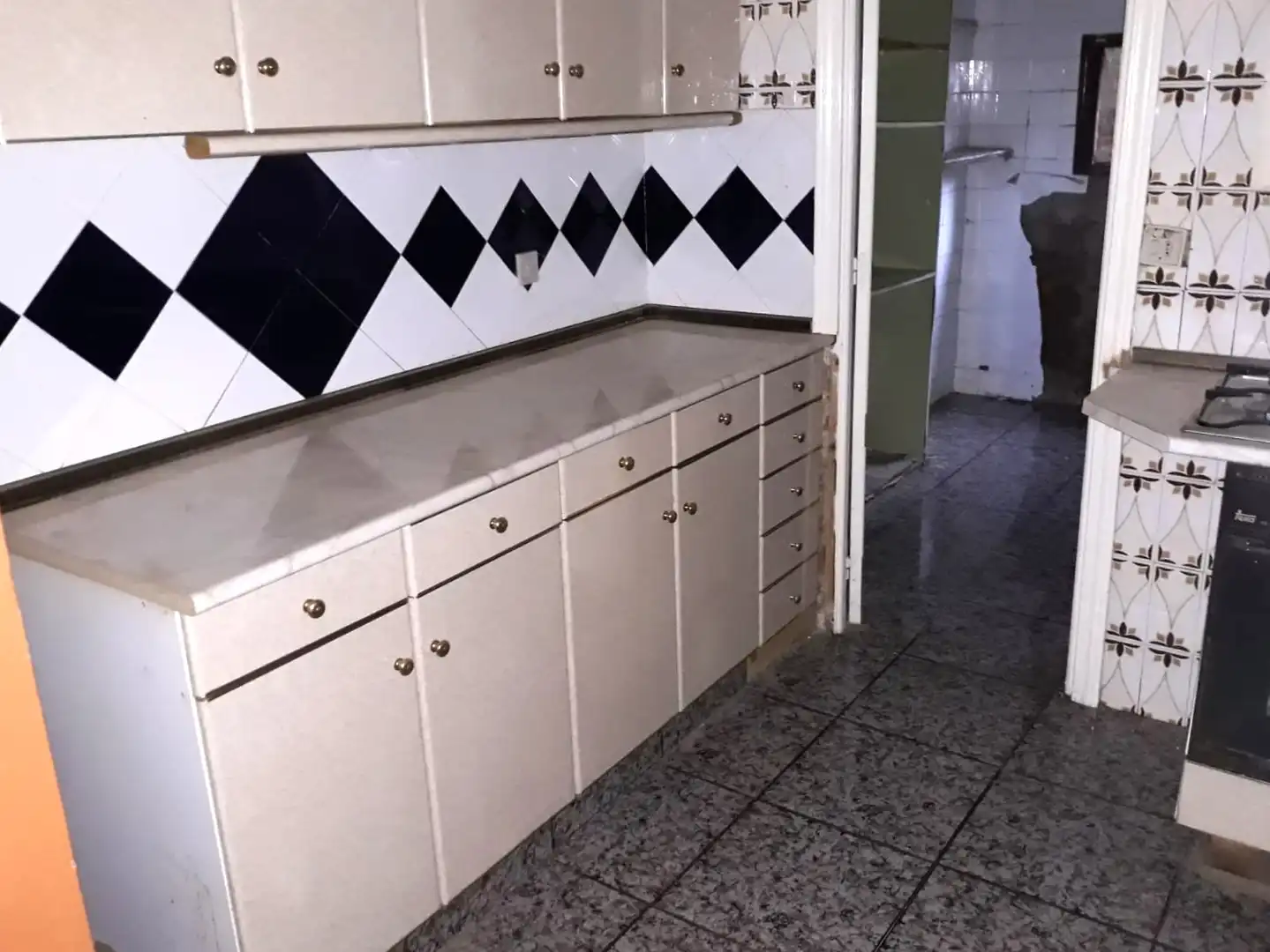Kitchen of Houses for sale in Medina de las Torres  with Terrace and Oven