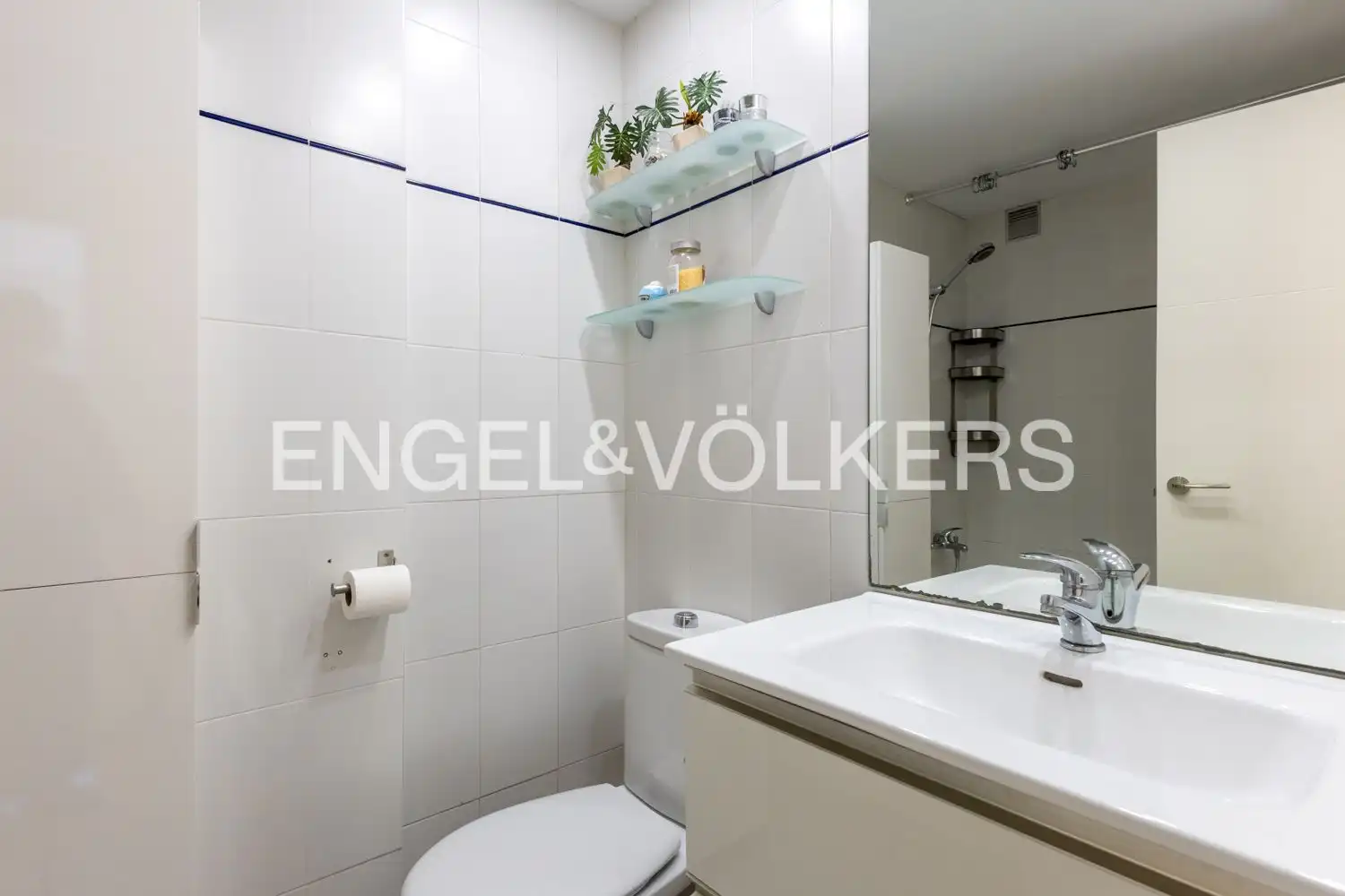 Baño de Piso de alquiler en Valencia con Aire acondicionado, Calefacción y Parquet