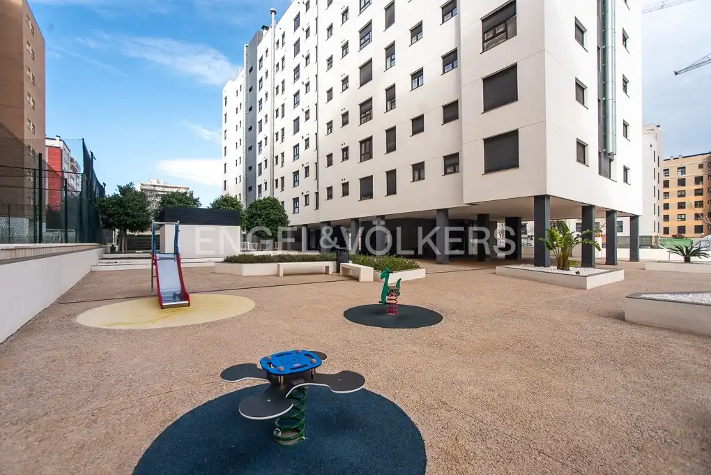 Exterior view of Apartments for sale in Castellón de la Plana / Castelló de la Plana  with Air Conditioner, Heating and Storage room