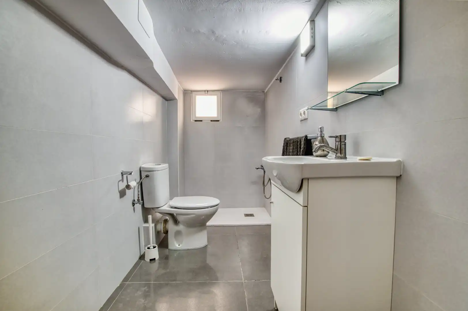 Business premises for sale in Avenida la Hispanidad Nº12, imagen 16