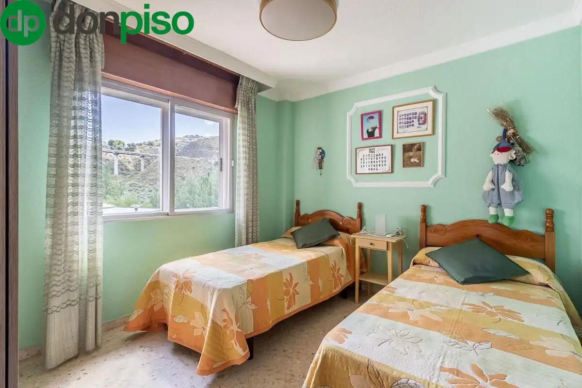 Villa mit Pool zum Verkauf in Calle Brasil, imagen 18