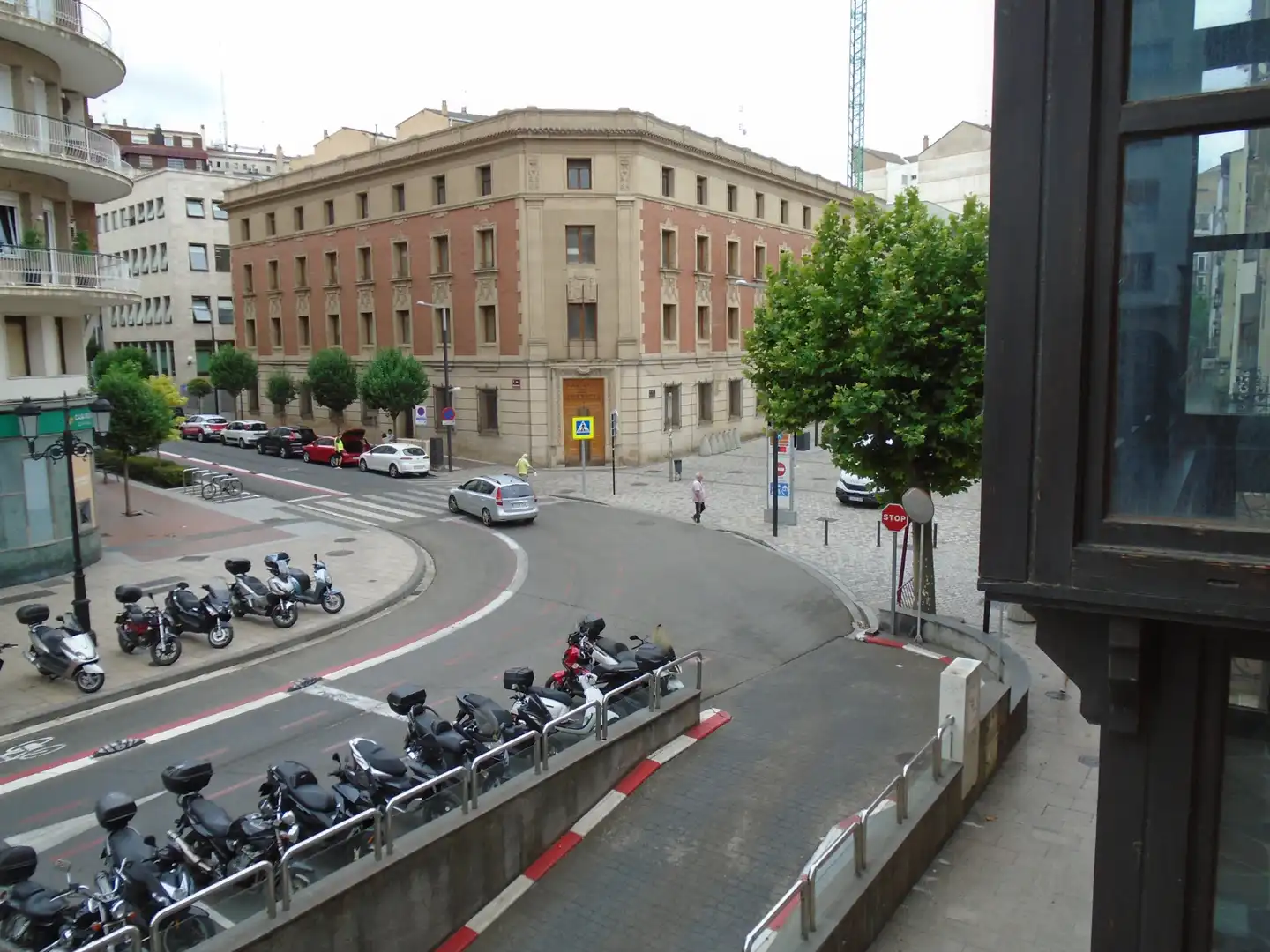 Vista exterior de Apartamento de alquiler en  Logroño con Aire acondicionado, Calefacción y Parquet