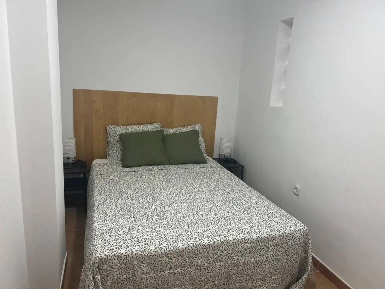 Bedroom of Flat for rent in Toledo  with Air Conditioner, Heating and Furnished